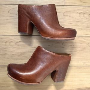 Kork-Ease Sagano Leather Rum Brown Heeled Mules Clogs